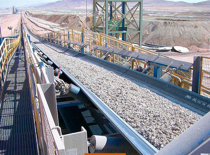 寧夏皮帶輸送機輸送砂石