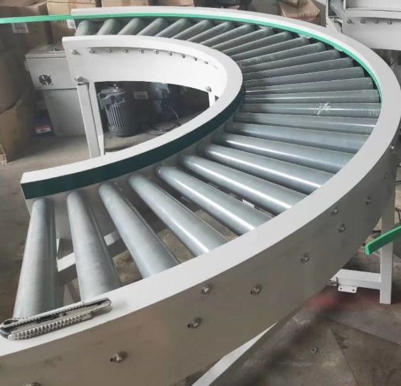 轉(zhuǎn)彎輥筒輸送機.jpg